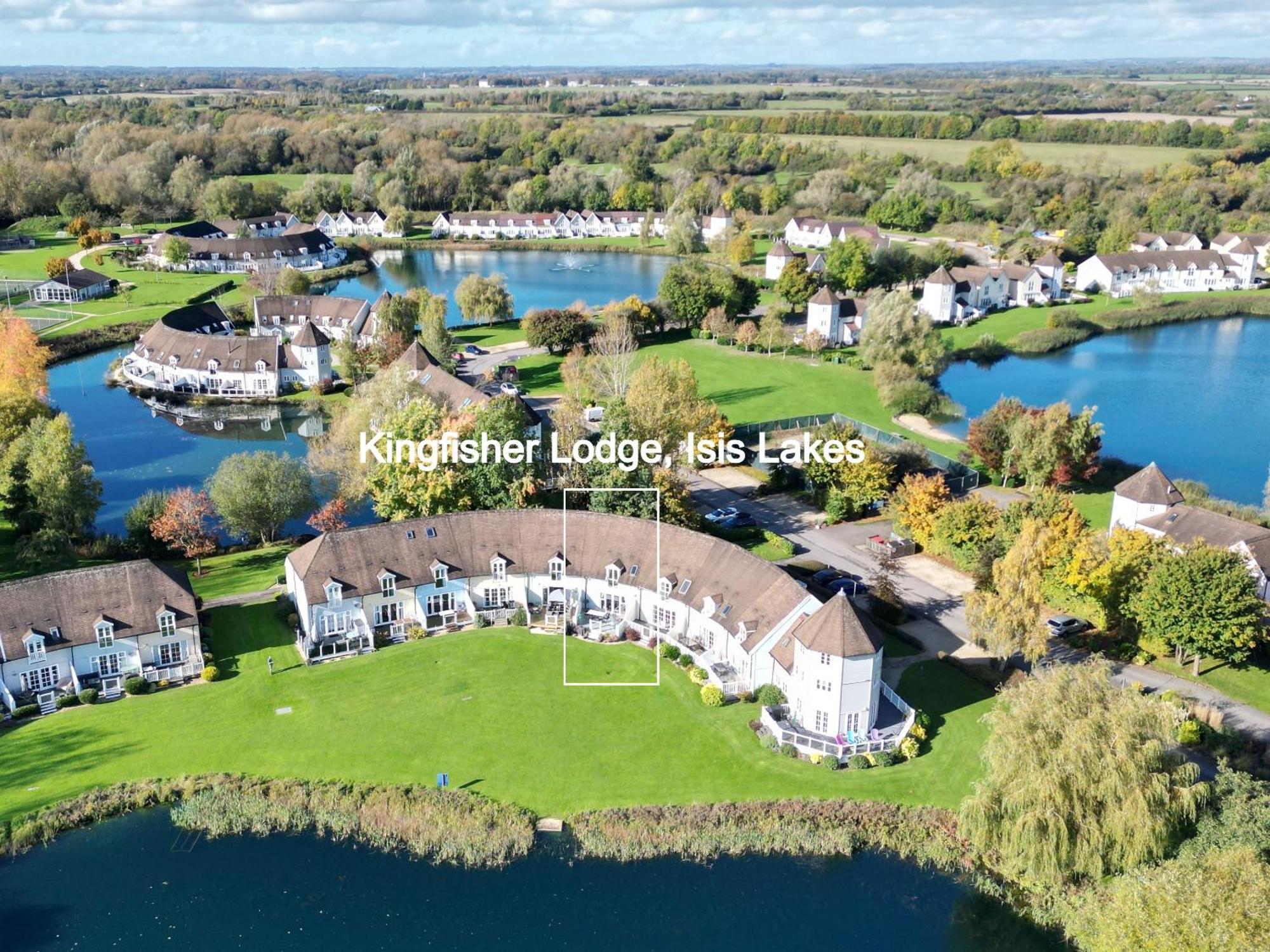 Luxury Kingfisher Lodge, Isis Lake, Within The Cotswold Waterpark Сайренсестер Екстер'єр фото